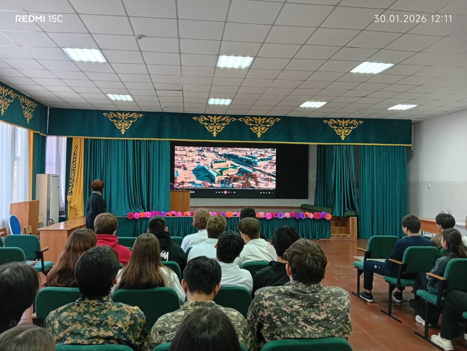 І. Жансүгіров атындағы Жетісу университеті 11 сыныптарға кәсіптік бағдар берді